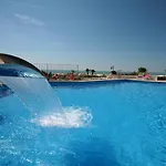 Отель Tritone 3*