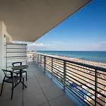 Tritone 3* Каорле