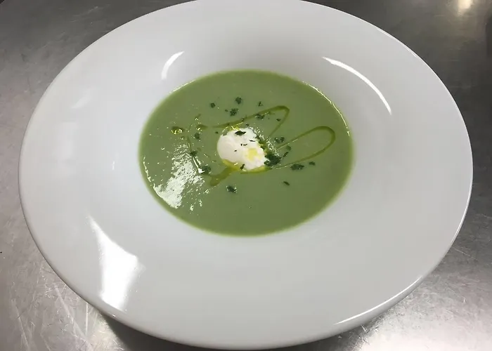 Tritone Szálloda 3*