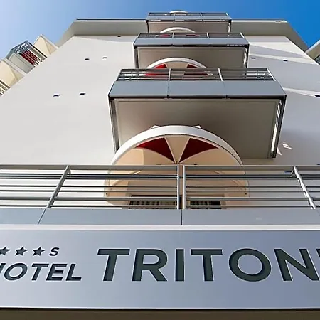 فندق Tritone كاوْرلي