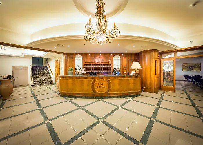 Tritone Hotel